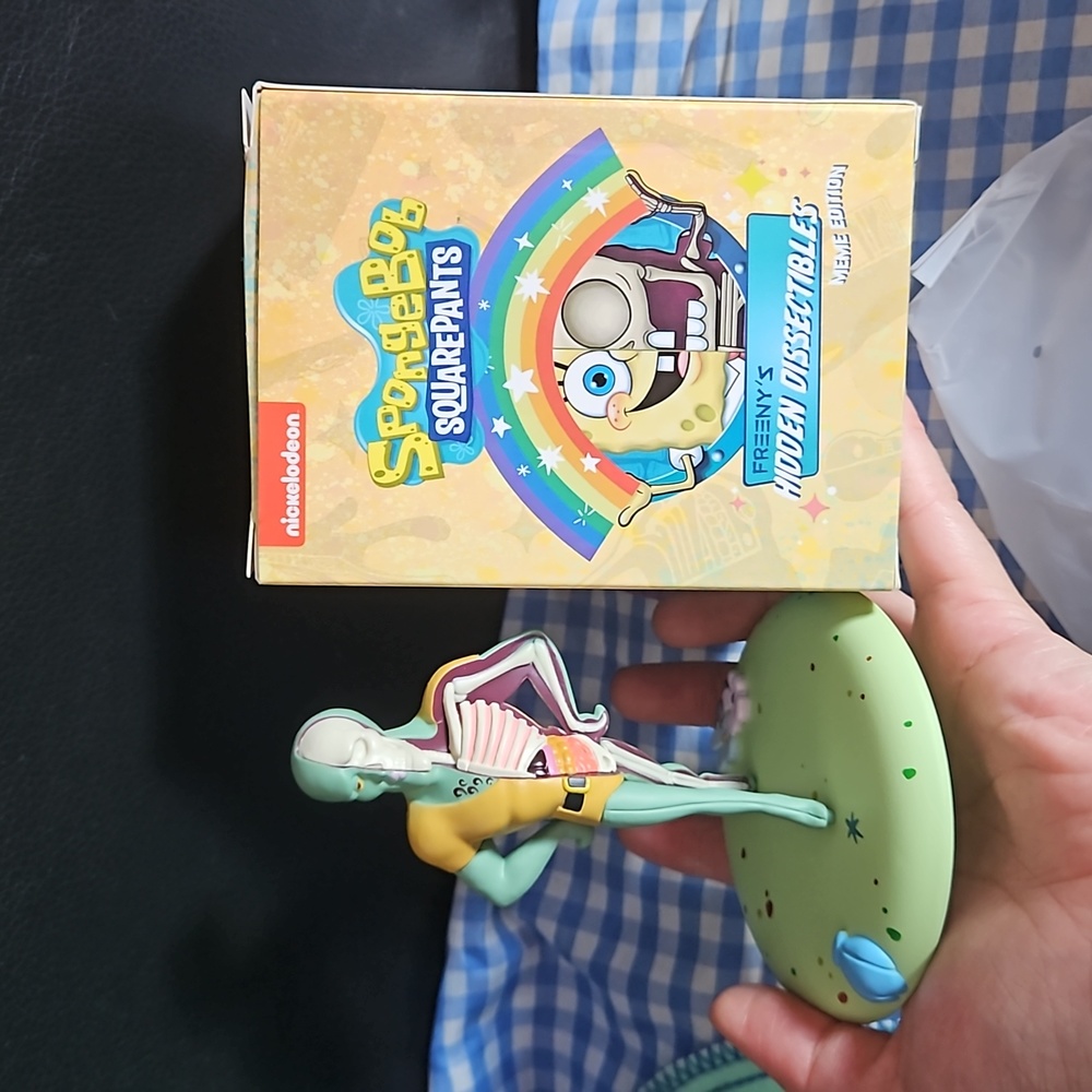 Spongebob SquarePants handsome squidward meme edition stand figurine